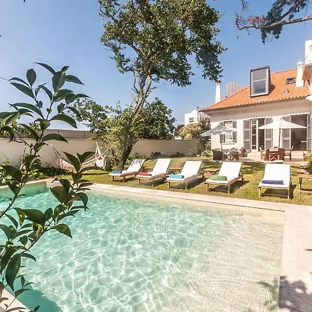 Barros Capri - Wonderful 4 Bedroom In Centre - Great Pool Area - Perfect For Fam Lisboa