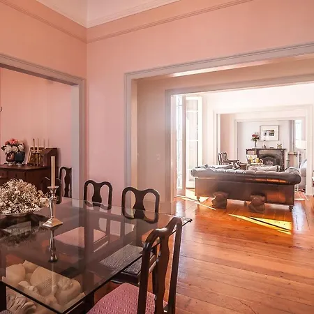 Villa Barros Capri - Wonderful 4 Bedroom In Centre - Great Pool Area - Perfect For Fam