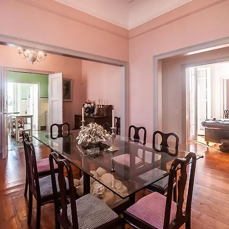 Villa Barros Capri - Wonderful 4 Bedroom In Centre - Great Pool Area - Perfect For Fam *