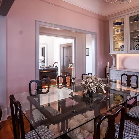 Barros Capri - Wonderful 4 Bedroom In Centre - Great Pool Area - Perfect For Fam Villa